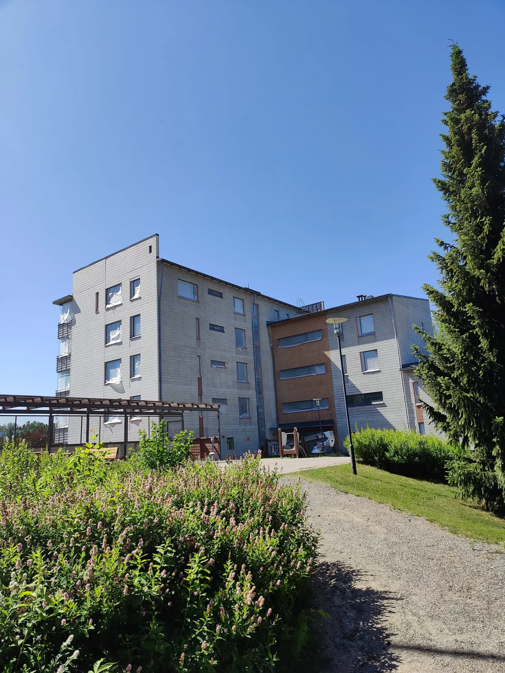Asunto Oy Helsingin Vanhanlinnantie